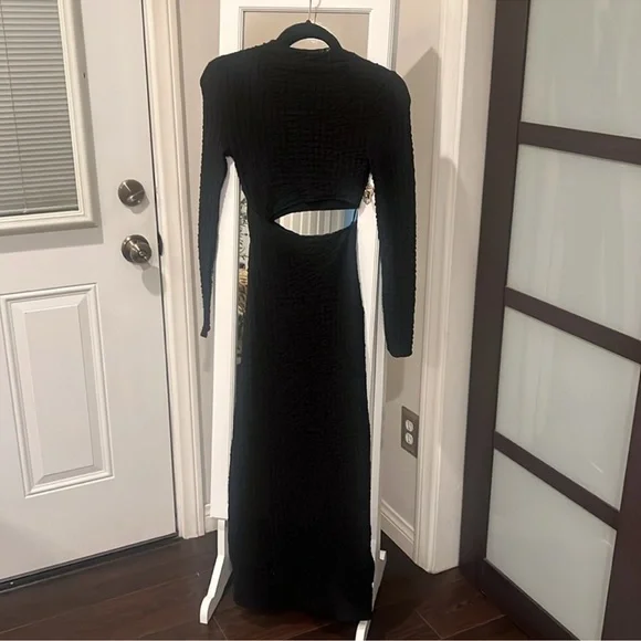 NWT Zara Chic Black Cutout Maxi Dress - Picture 4 of 8